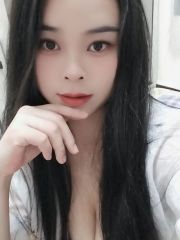 西湖少妇逼紧会喷水