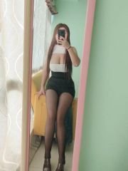 虹口极品嫩妹 汁多嫩鲍 可甜可盐小姐姐