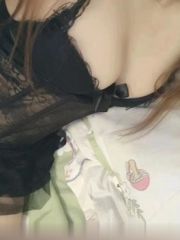 大胸骚货狗尾巴草