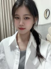 小姐姐体验不一样的感觉