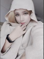 原汁原味烧妹。