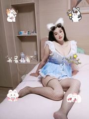 制服熟女飞飞