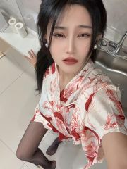大胸黑丝性感风骚人妻