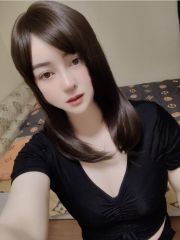 大臀制服诱惑老师