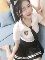 丰满热辣性感风骚妹子