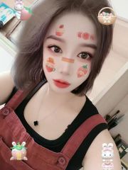 舌吻服务御姐晓晓