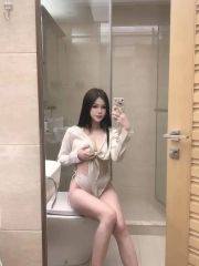 重庆妹子性感水多嫩粉人漂亮