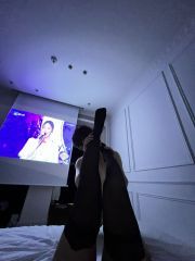 爱健身的颜值妹子