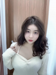 闵行清纯白皙嫩妹