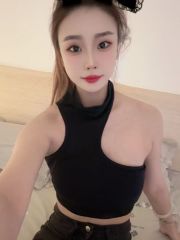 纯欲系可爱兼职小妹