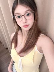 骚气小辣妹活好姿势多