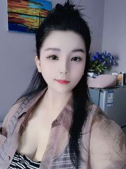 丰乳翘臀可吃奶宝妈