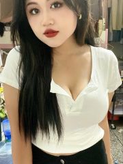 多汁极品小萌妹