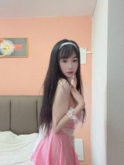 粉嫩多汁白虎