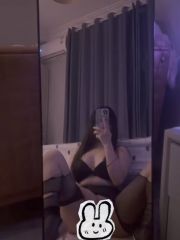 青春小美女