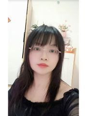 坂田眼镜少妇