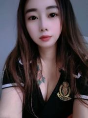 热情风骚小哥