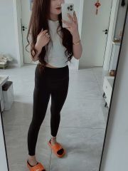 大屁股美妇小玲